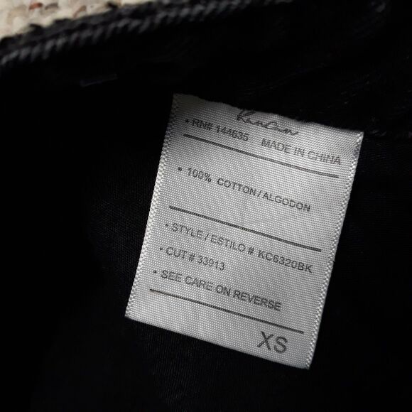 KanCan Mid-Rise Distressed Cuffed Denim Shorts Black XS - Picture 3 of 3